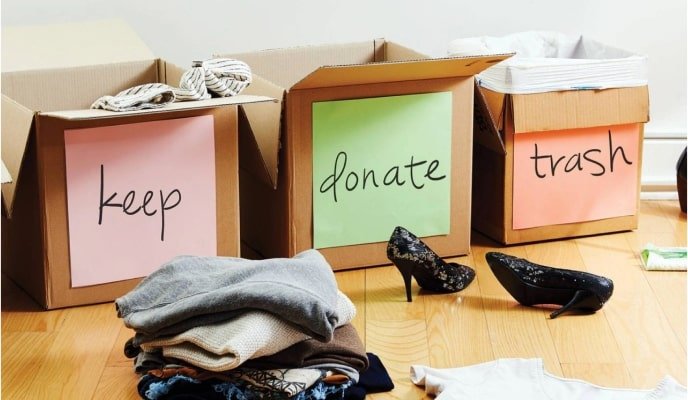 15 Easy Tips to Declutter Your Home  Lessandra